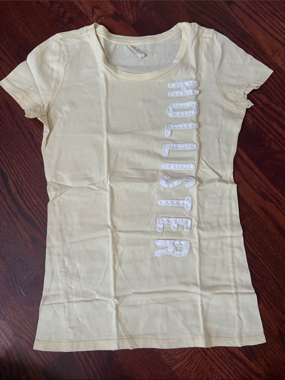 Hollister Pale Yellow Vertical Logo Tee